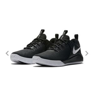 NIKE women’s volleyball shoes
